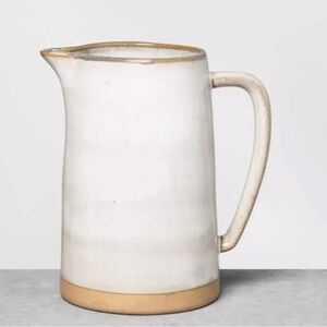 Hearth & hand 🌹 magnolia stoneware hand wash China pitcher vase